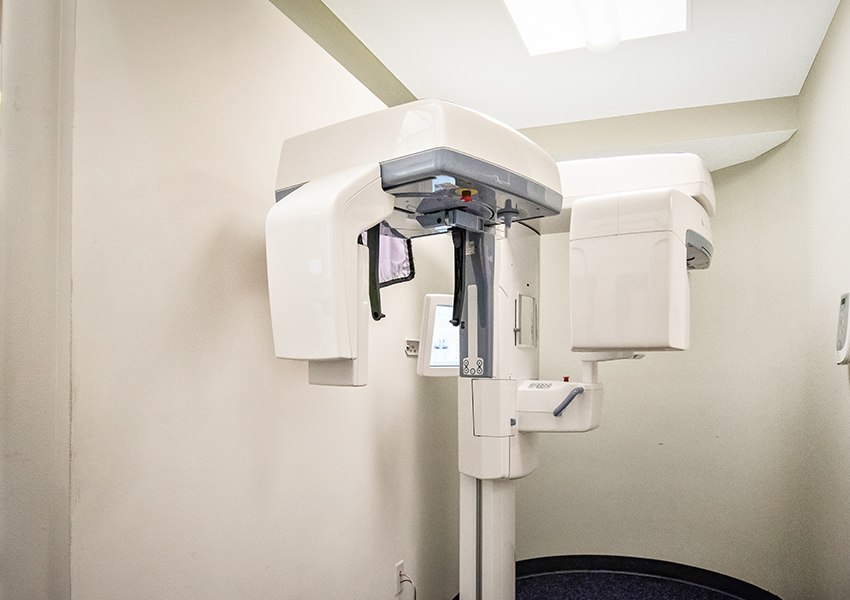 3 D C T cone beam x-ray scanner