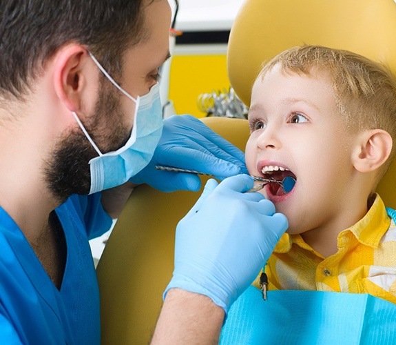 Boy visiting pediatric dentist in Franklin Park